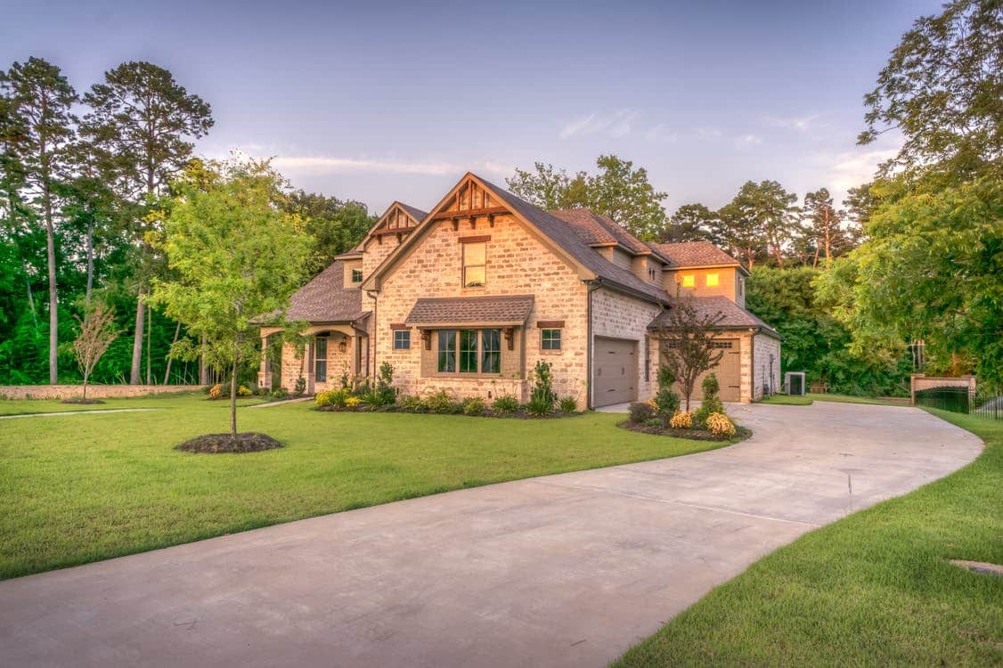 You are currently viewing Say Goodbye to Settling: How Concrete Lifting Can Save Your Property